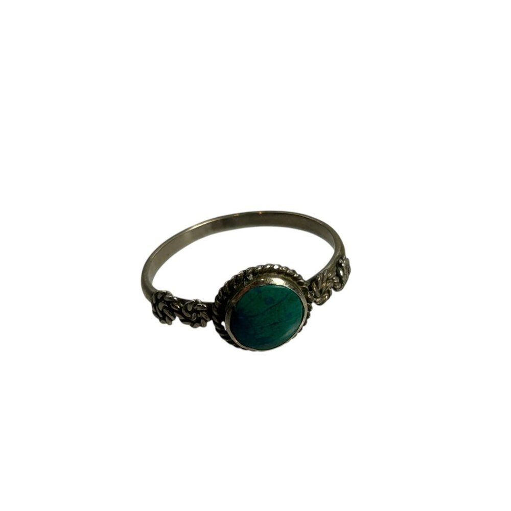 Vintage Silver Tone Ring Size 7.5 Green Stone Cabochon Swirl Detail Boho Jewelry